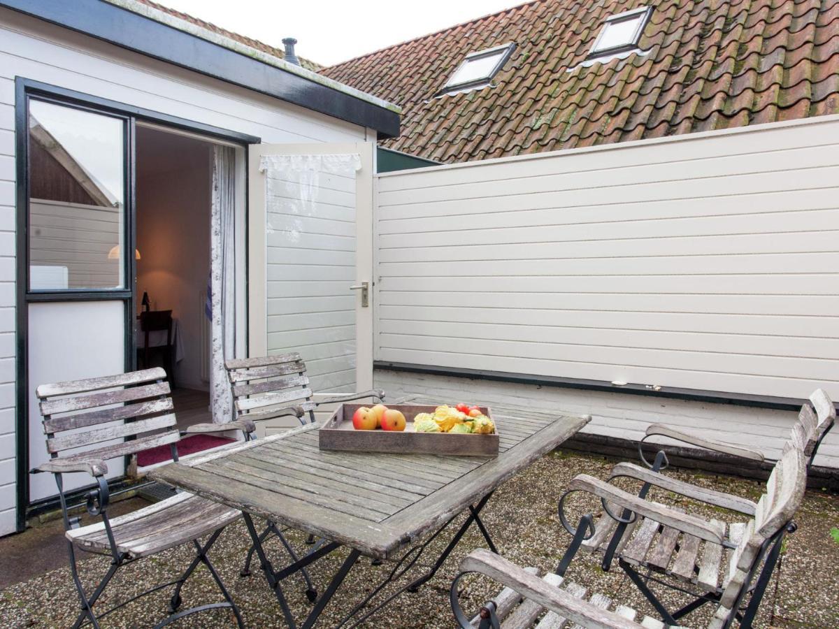 Fairytale Cottage In Nes Friesland With Garden Dış mekan fotoğraf