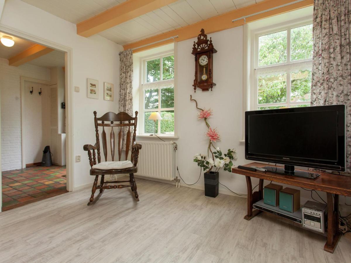 Fairytale Cottage In Nes Friesland With Garden Dış mekan fotoğraf